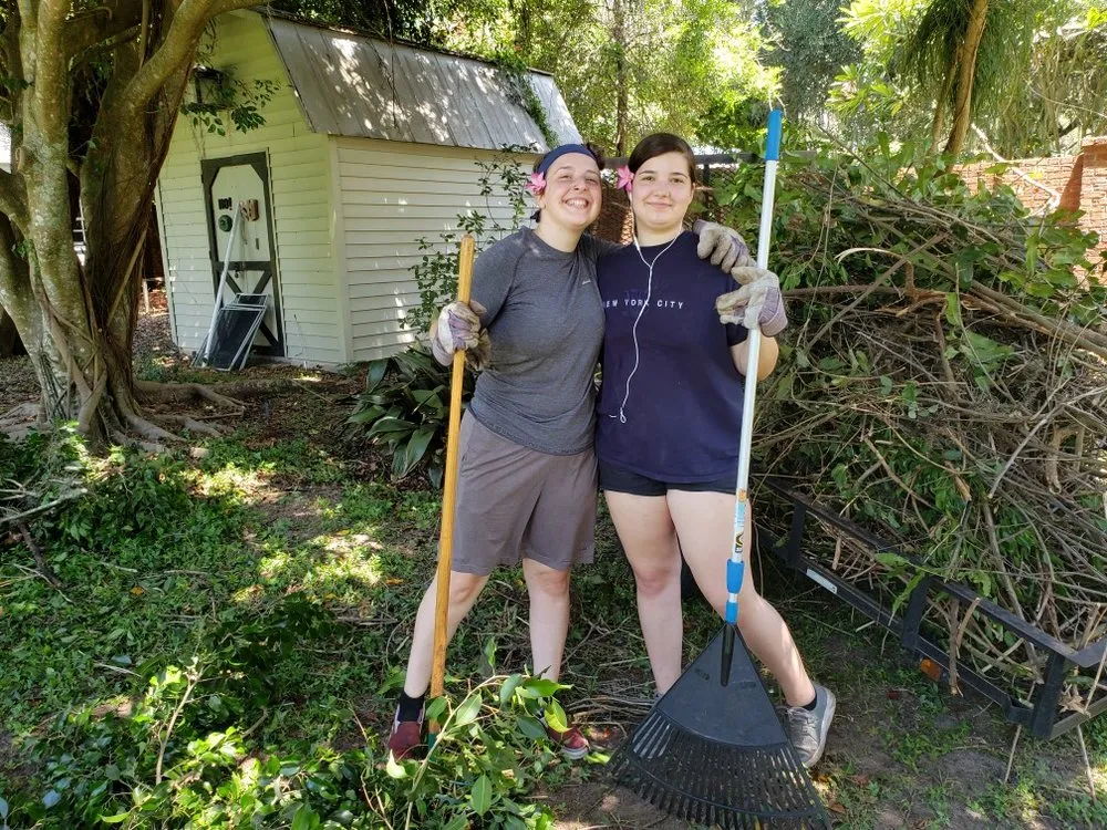 Local landscape design for homes in Sebring, FL by Knightly Detail