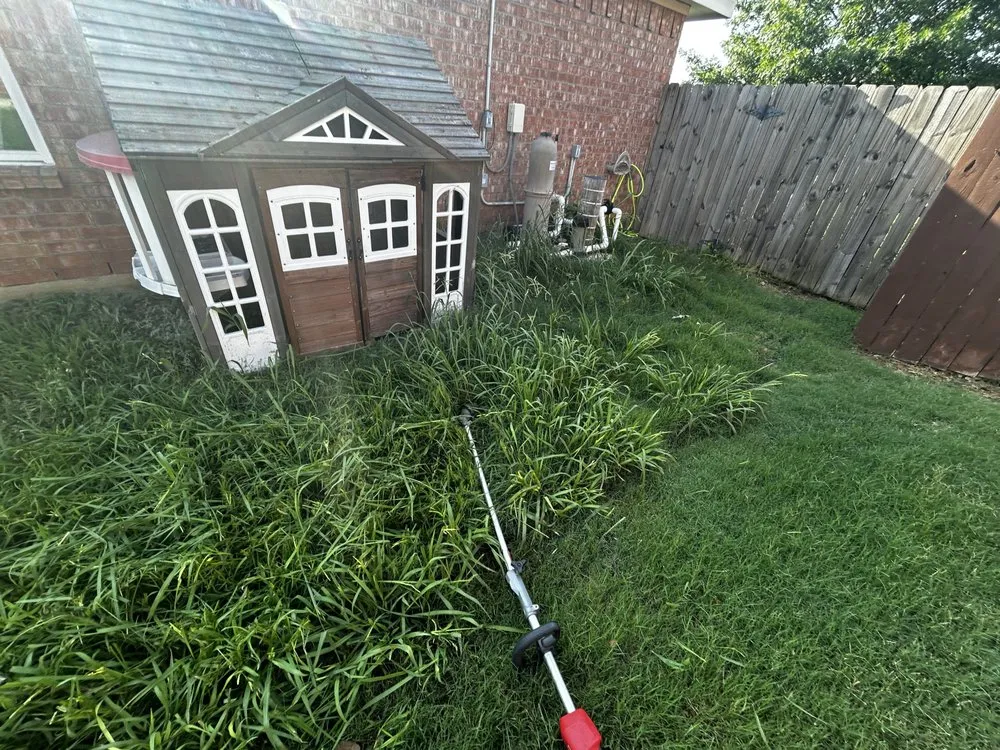 Local lawn mowing service near you in Denton, TX by Knight’s Blade Lawn Care