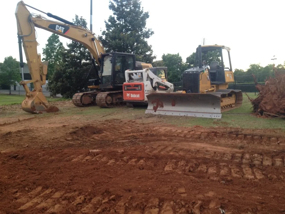 Professional lawn care service experts serving Spartanburg, SC - Knight's Grading & Landscape