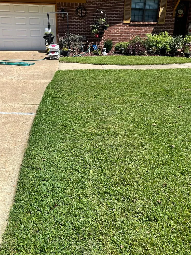 Top-rated garden landscaping in Jackson, MS by Knights Lawn & Landscaping