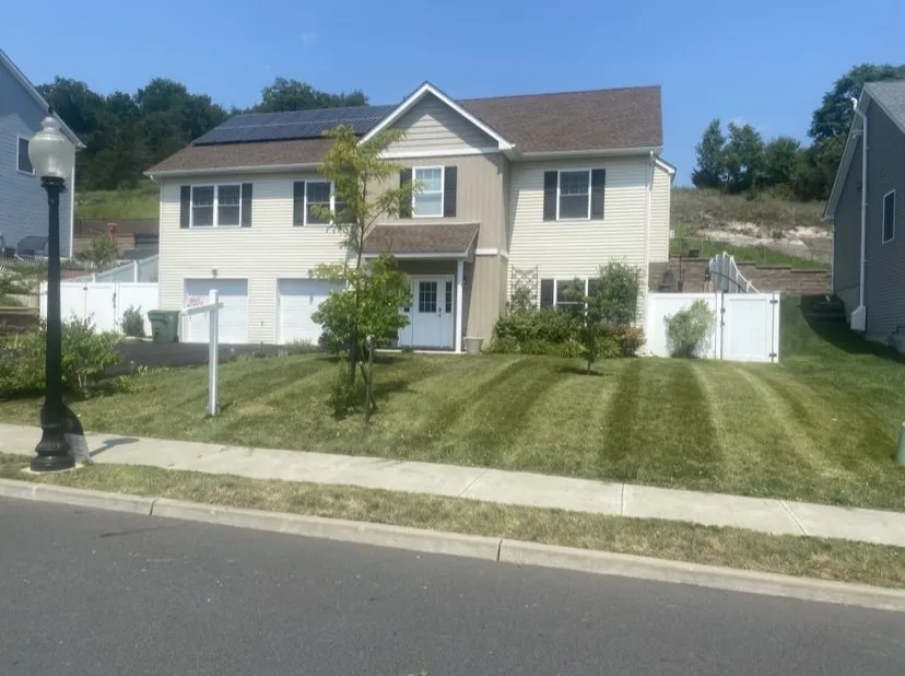 Expert lawn care service in Goshen, NY by Knightscaping