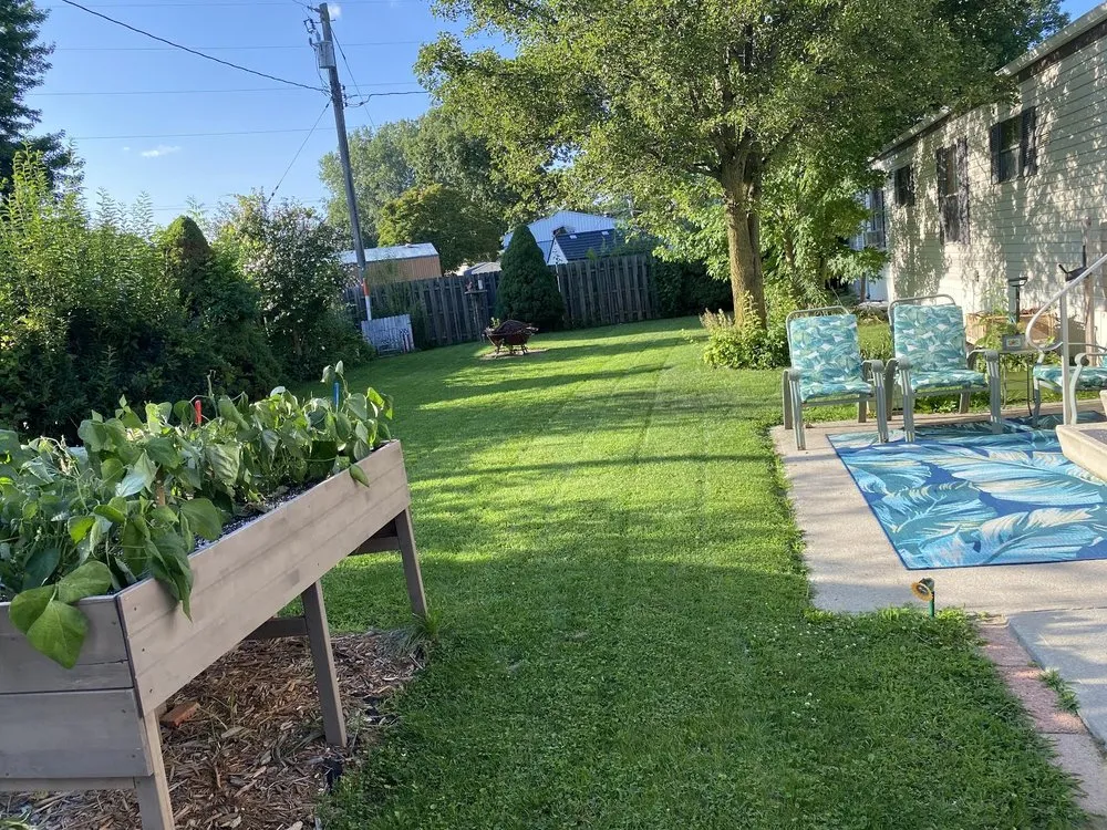 Custom landscape installation experts serving Liberty Center, OH - KNM Mowing & More