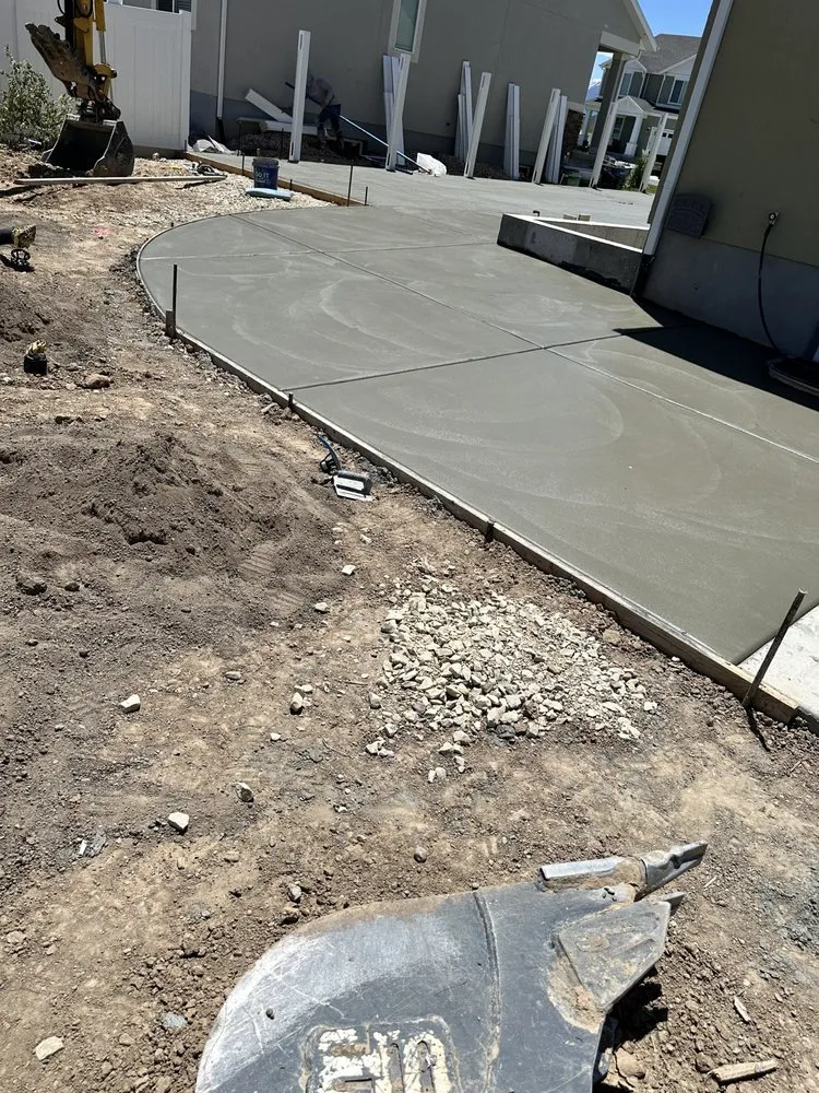 Reliable yard maintenance for homes in Lehi, UT by Knock Out Professional Landscaping