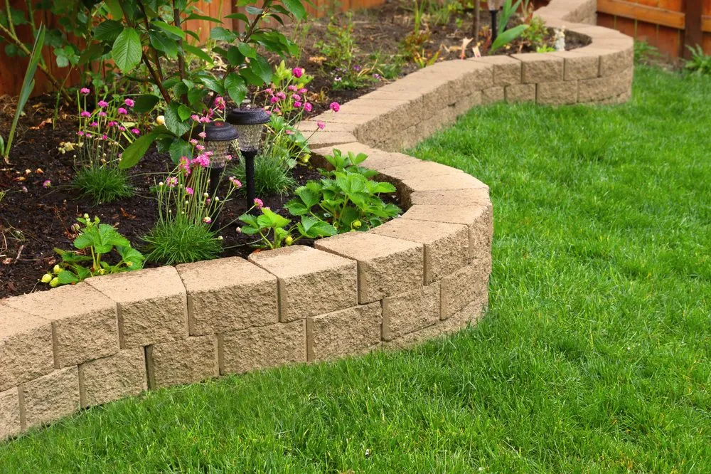 Top-rated garden landscaping with custom design across Lehi, UT - Knock Out Professional Landscaping