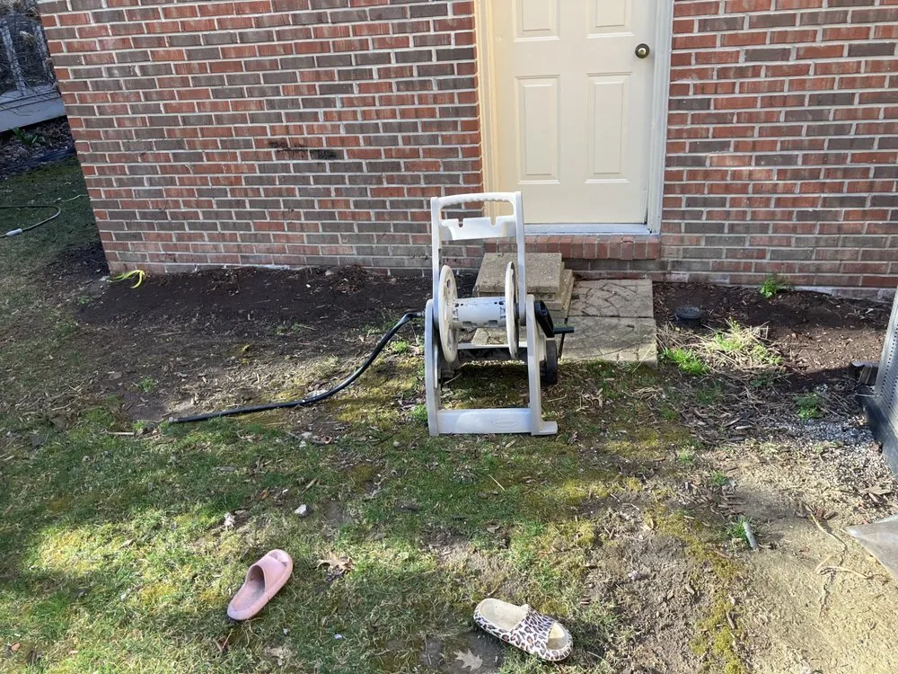 Custom garden landscaping for beautiful yards in Belleville, MI by Knockout Landscape