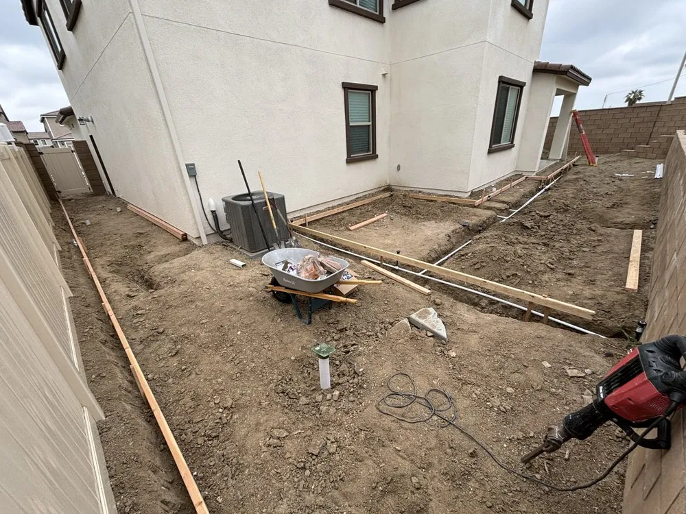 Custom landscape installation in Lake Havasu City, AZ - Knockout Landscape