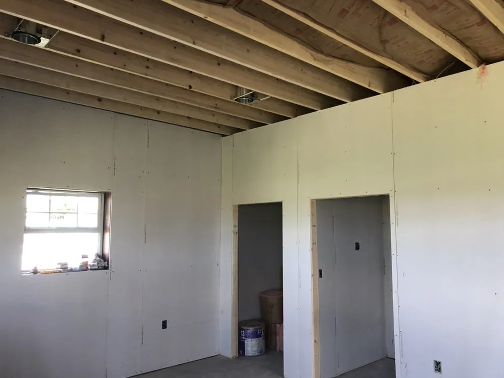 Top-rated yard cleanup service in Midland, TX - Knockout Lawn & Home Improvement Services