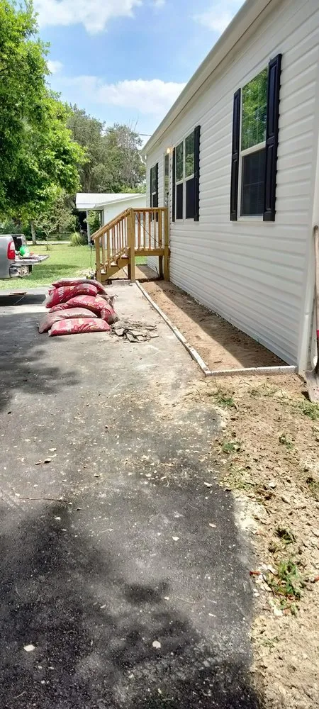 Professional landscaping services experts serving New Port Richey, FL - Knockout Pressure Washing & Landscape