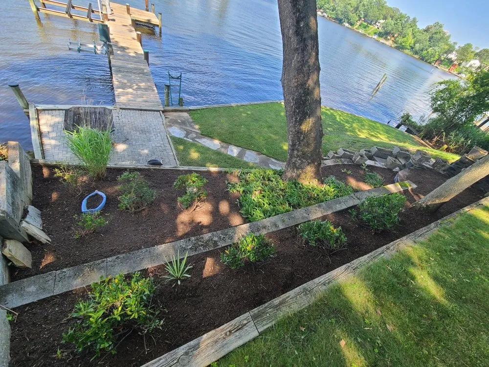 Affordable yard maintenance experts serving Glen Burnie, MD - Knott's Lawn Service