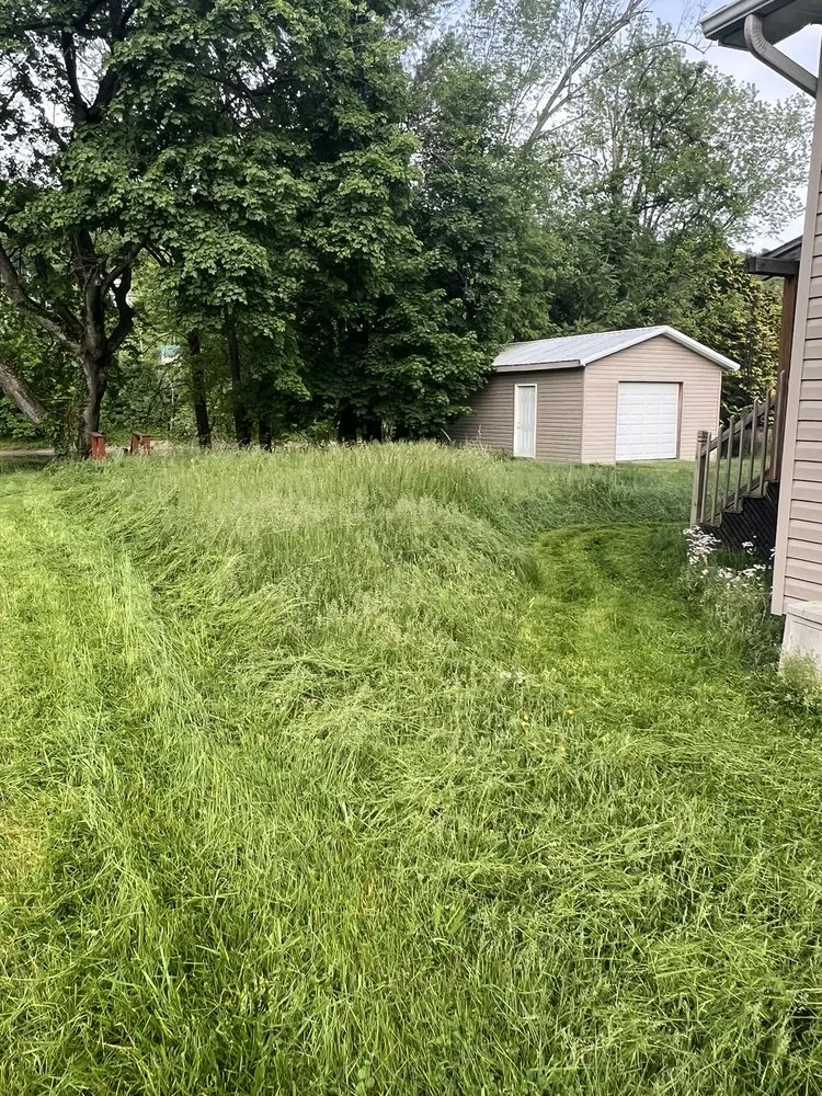 Reliable landscape design with custom design in Grafton, WV by Knotts LawnCare