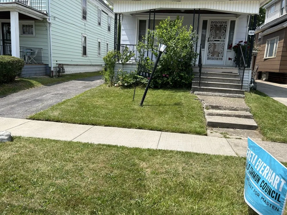 Affordable outdoor landscaping in Buffalo, NY by Knowledgeable Lawn Care