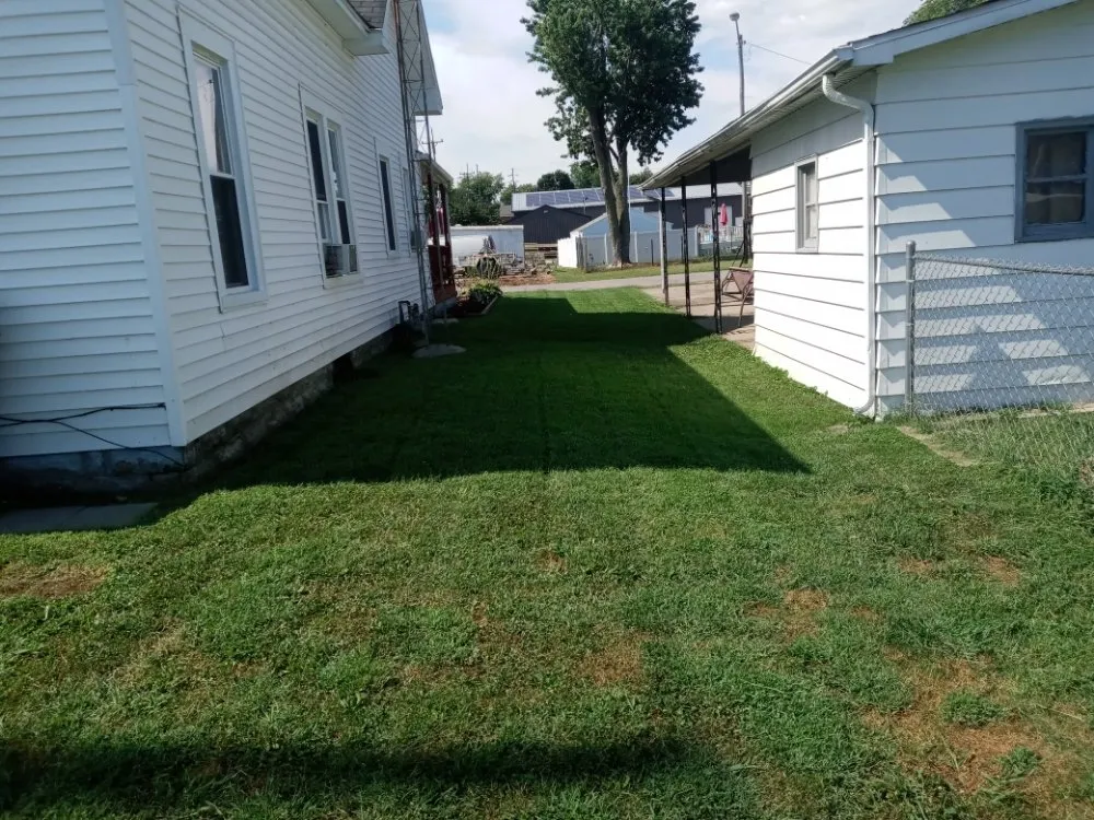 Expert outdoor landscaping experts serving Vincennes, IN - Knox County Lawn Services