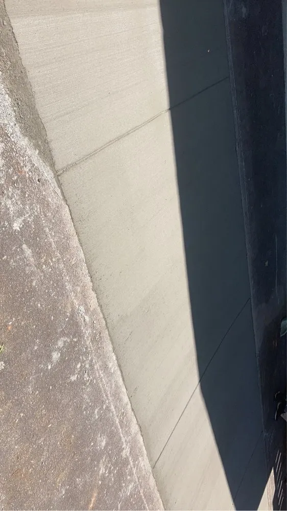 Affordable garden landscaping in Knoxville, TN by Knox Mowing