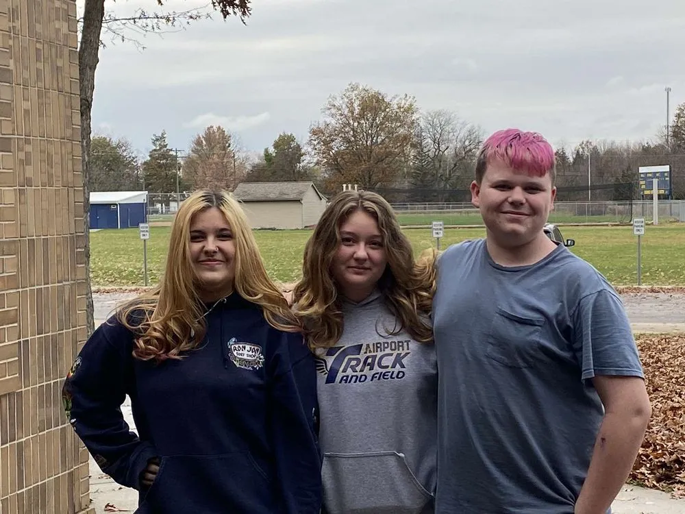 Professional yard cleanup service experts serving Belleville, MI - KNR Home And Lawn Care Service