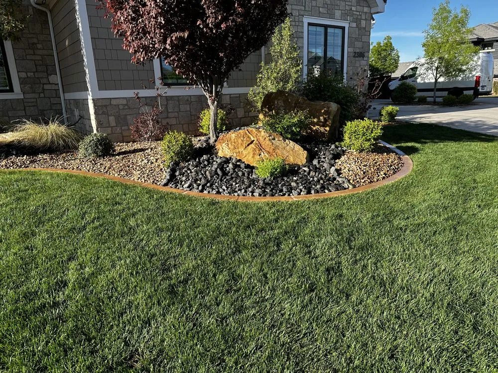 Custom yard maintenance experts serving Washington, UT - K.O. Landscape Maintenance & Services