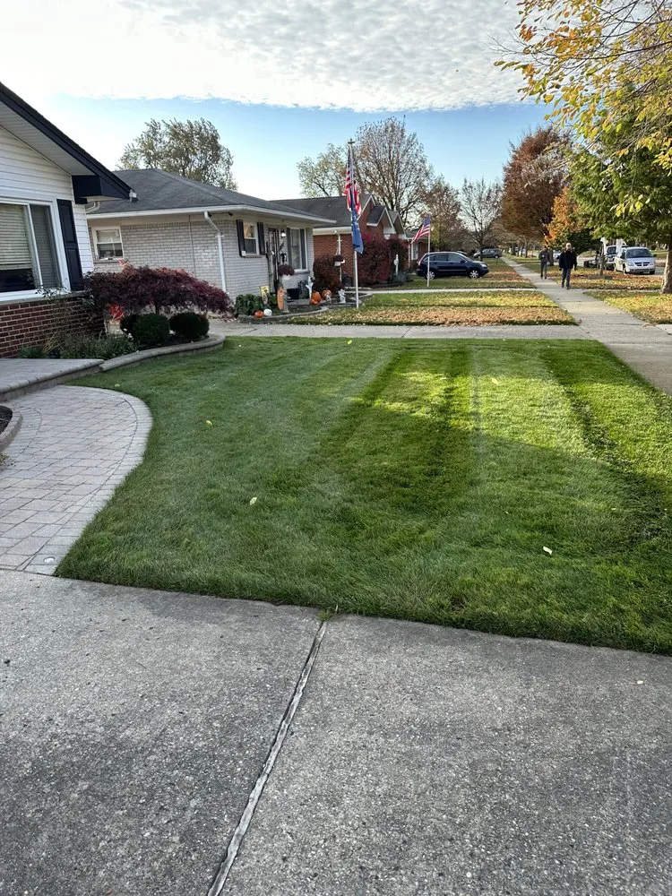 Local yard maintenance in Livonia, MI - Kobel Brothers Lawn Care