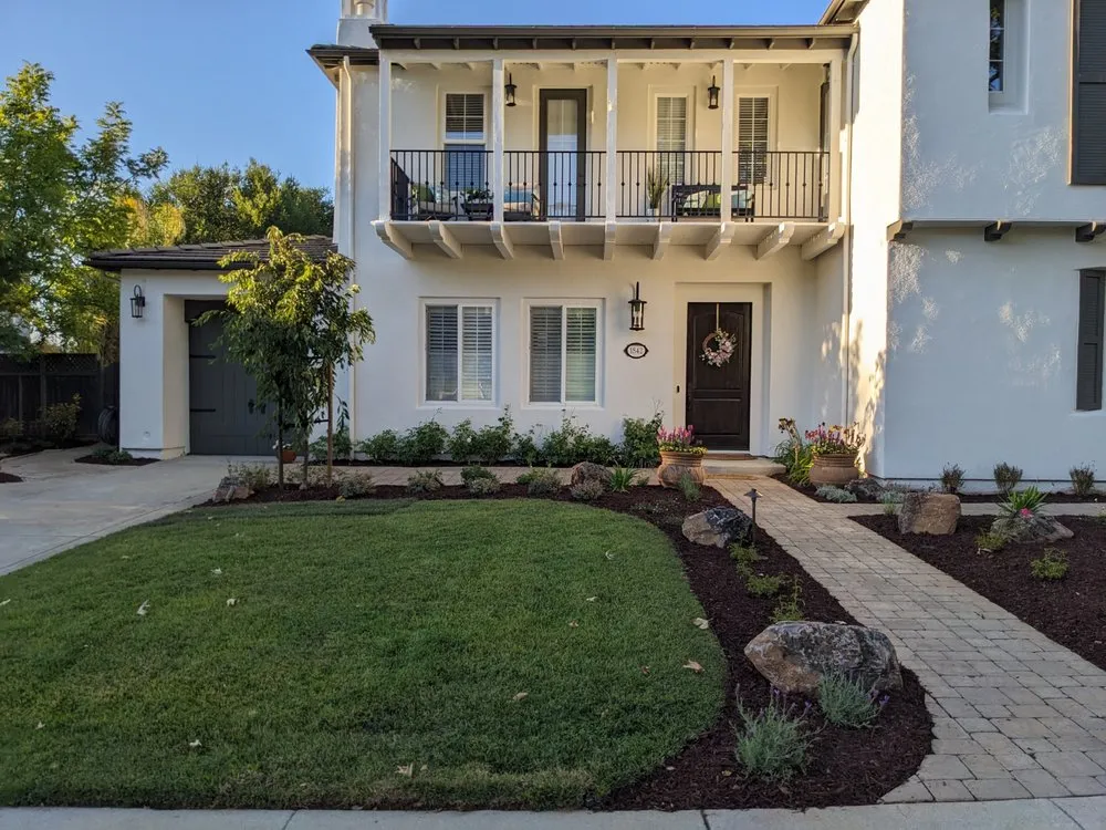 Professional lawn care service in San Jose, CA - Koch & Associates Landscape Construction