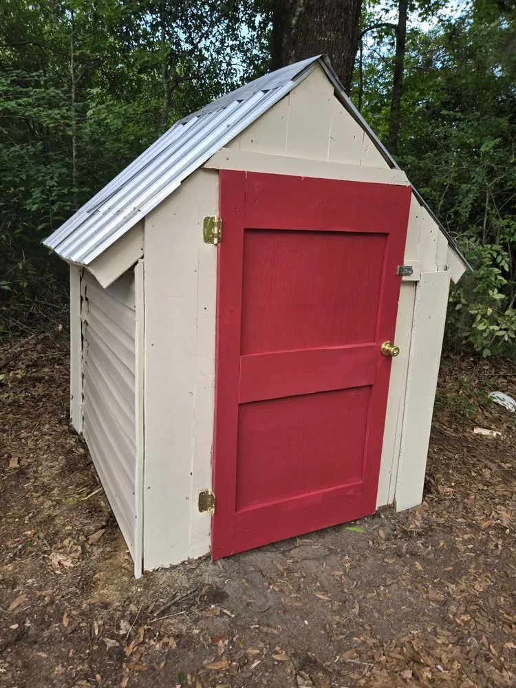 Expert landscape installation for homes in Charleston, SC by Kodi Cleaning Services