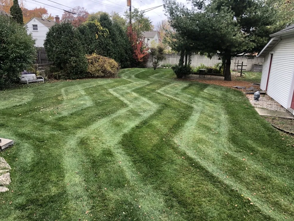 Professional garden landscaping experts serving Royal Oak, MI - Koen Landscape Group