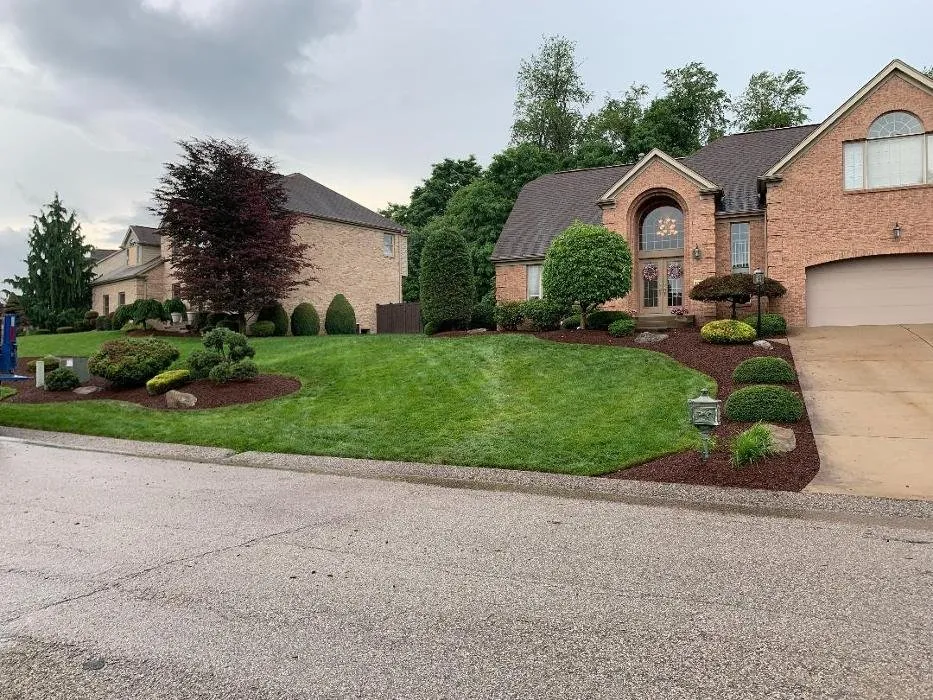 Trusted garden landscaping for beautiful yards across Eighty Four, PA - Koenig's Landscaping