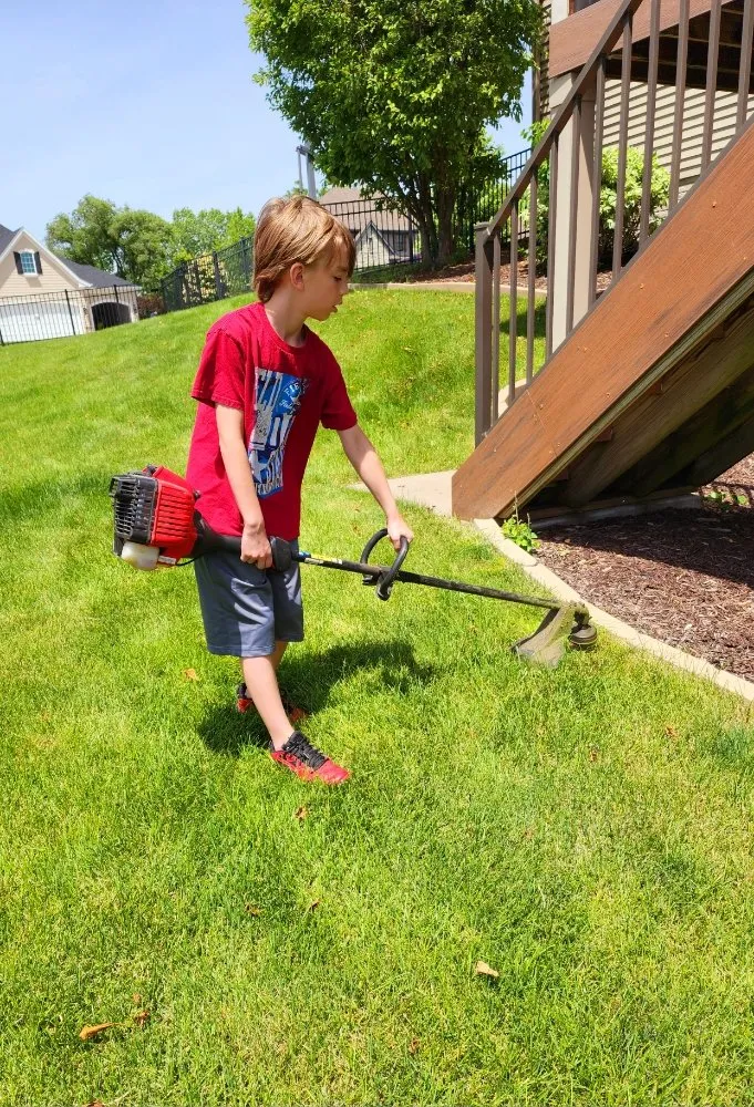 Custom yard cleanup service for homes across Prophetstown, IL - Kohls Cuts