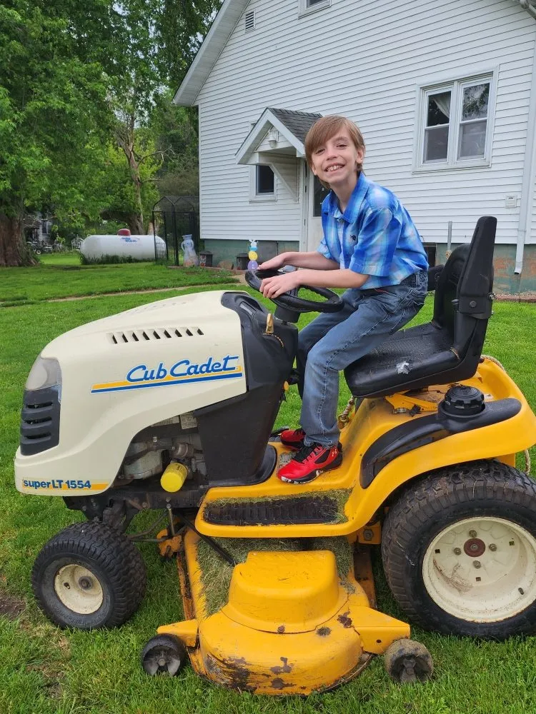 Local landscaping services in Prophetstown, IL by Kohls Cuts