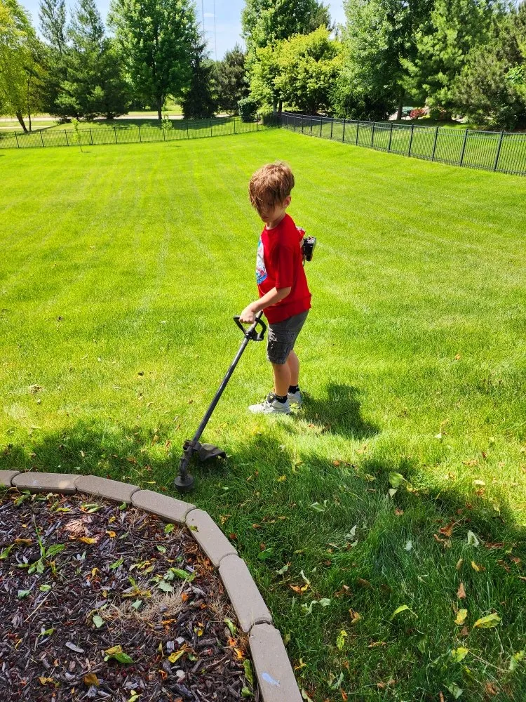 Top-rated residential landscaping in Prophetstown, IL - Kohls Cuts