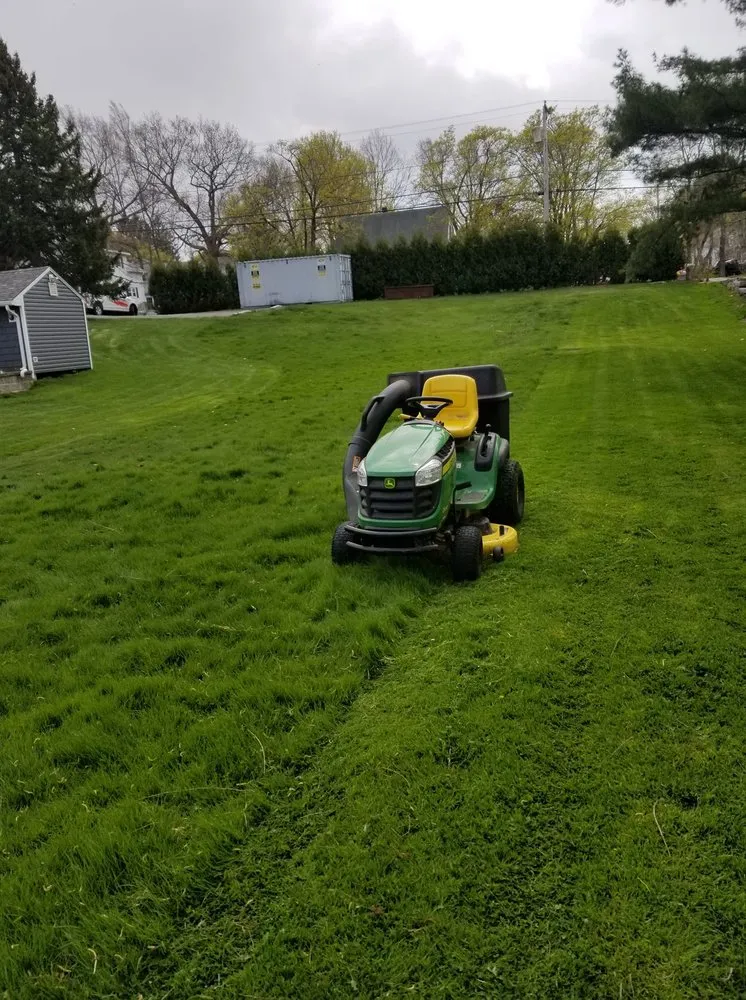 Trusted landscaping services experts serving Chelmsford, MA - Koko Cuts Landscaping