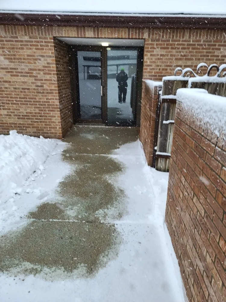 Trusted landscaping services experts serving Fenton, MI - Kolar Creek Lawn Care And Landscaping Services