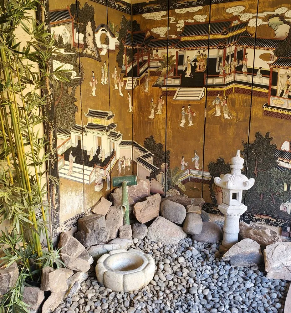 Affordable lawn mowing service in Tempe, AZ by Kona Land & Water Escape