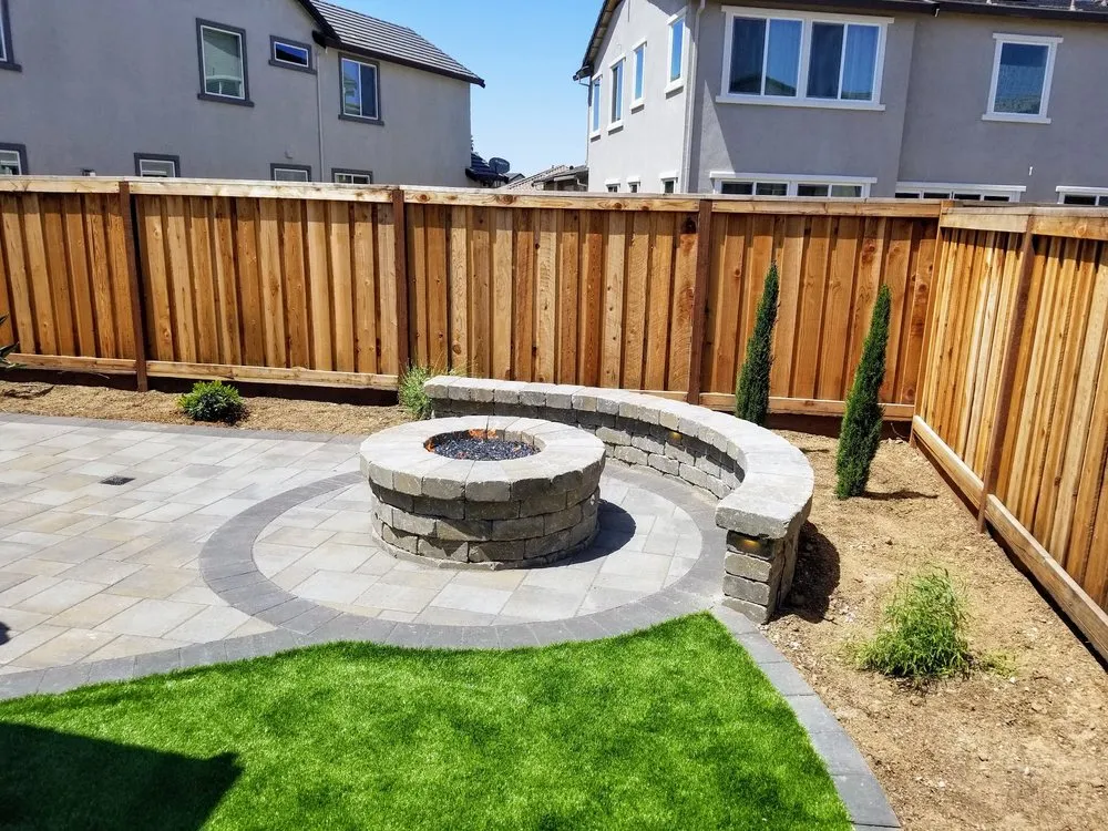 Reliable lawn care service experts serving Santa Clara, CA - Konig Construction & Outdoor Living Specialists