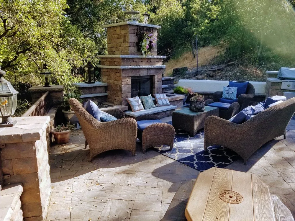 Professional outdoor landscaping with custom design in Santa Clara, CA by Konig Construction & Outdoor Living Specialists