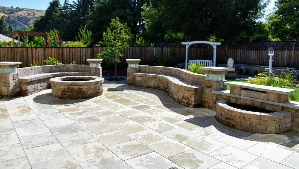 Custom landscape design in Santa Clara, CA - Konig Construction & Outdoor Living Specialists