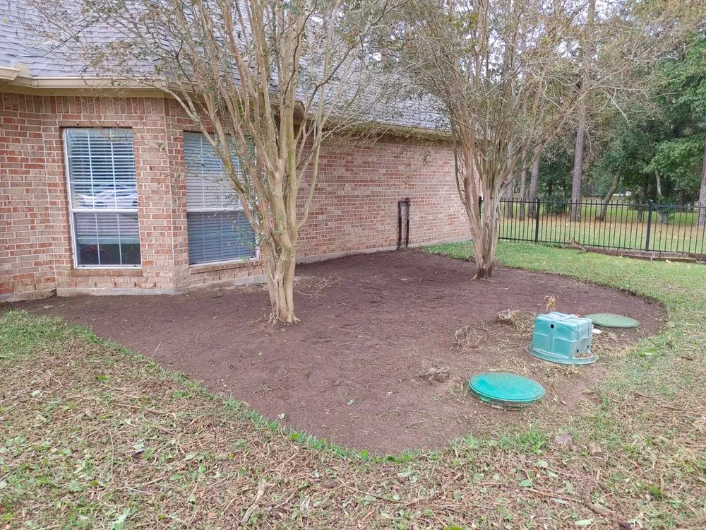 Expert yard cleanup service for homes in Panorama Village, TX by Korat lawncare