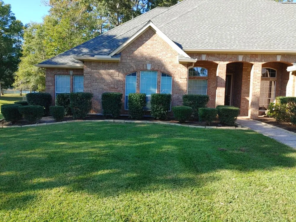 Top-rated yard maintenance experts serving Panorama Village, TX - Korat lawncare