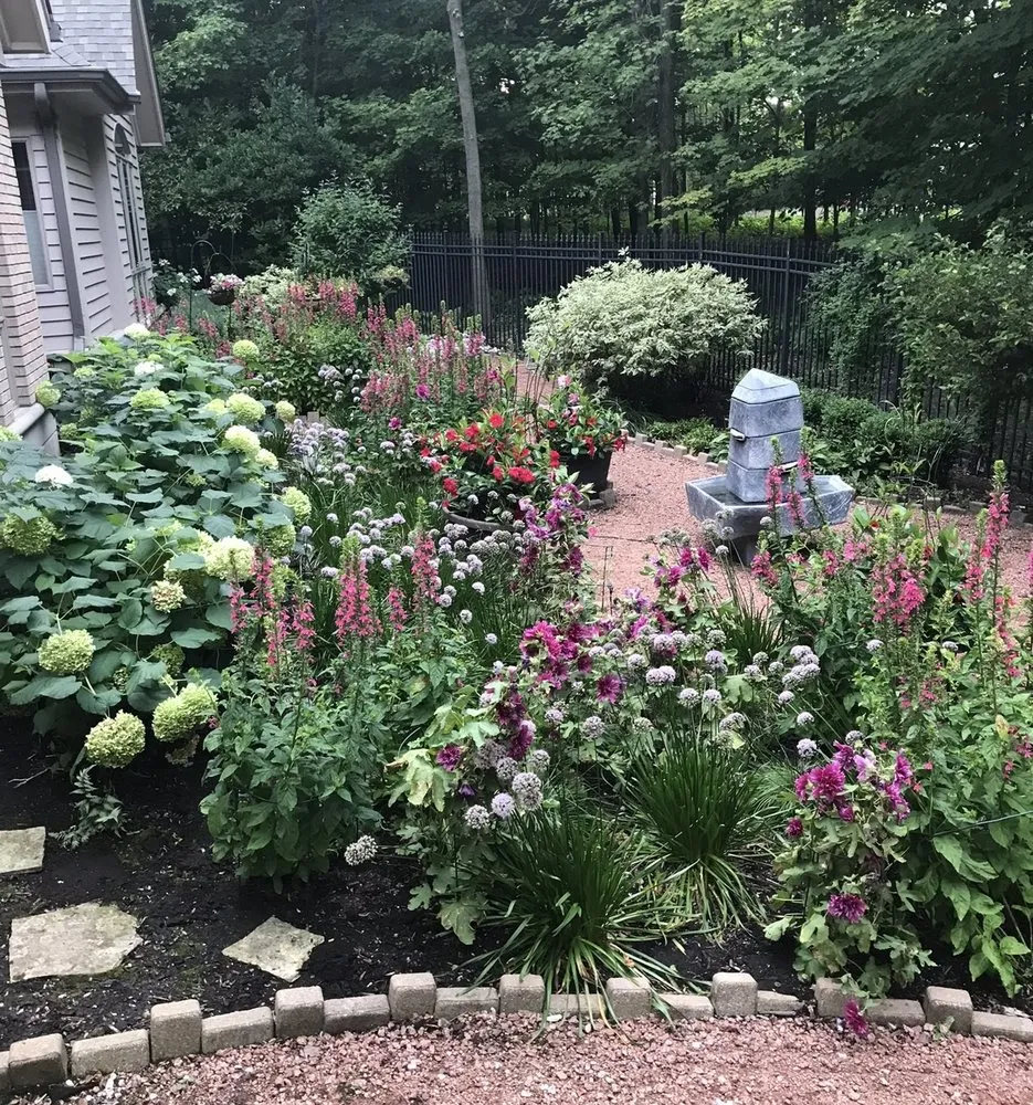 Professional landscape design for beautiful yards across Frankfort, IL - Koreman Landscape