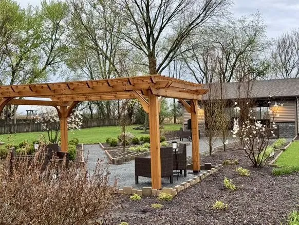 Reliable yard cleanup service for year-round maintenance in Frankfort, IL by Koreman Landscape