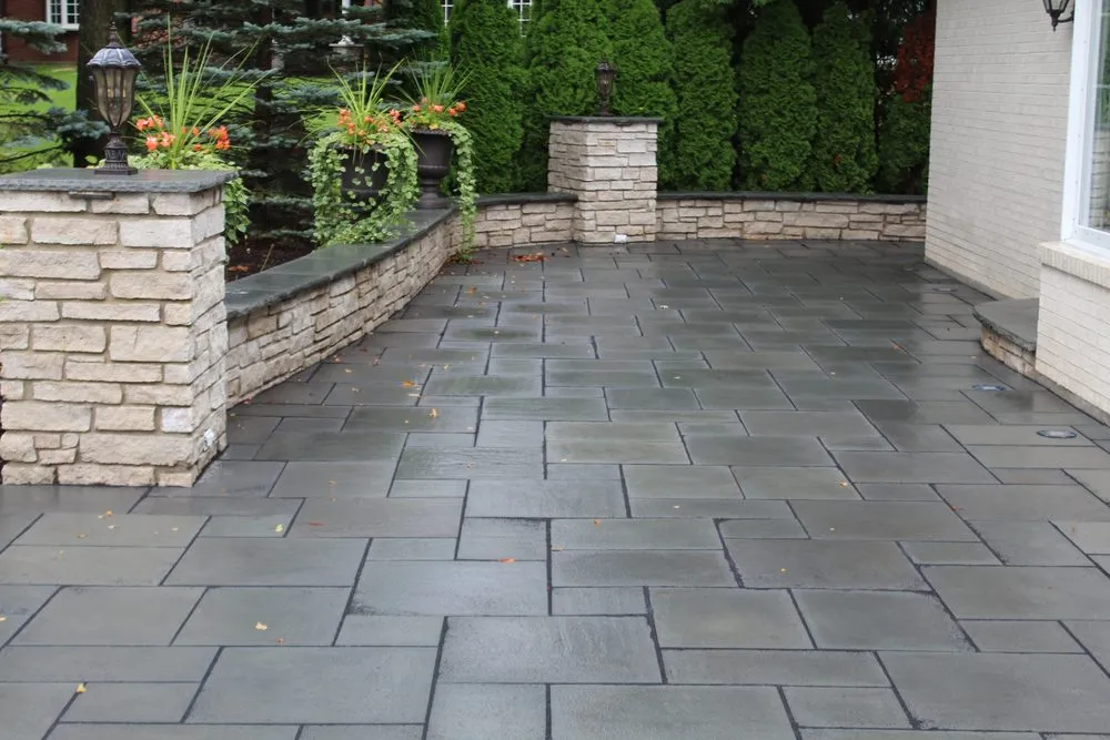 Professional landscaping services experts serving Frankfort, IL - Koreman Landscape