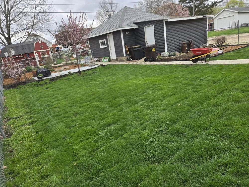 Custom landscape installation experts serving Rock Falls, IL - Kostmans Verdant Landscaping