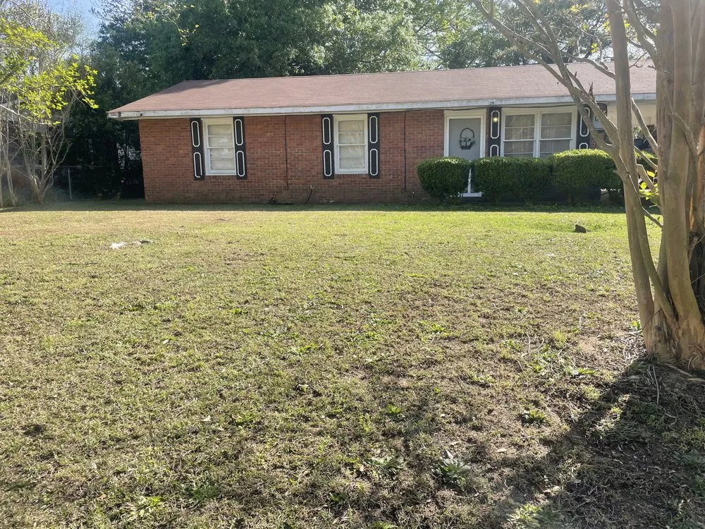 Expert lawn mowing service for homes across Columbus, GA - Kountry BoI Unlimited