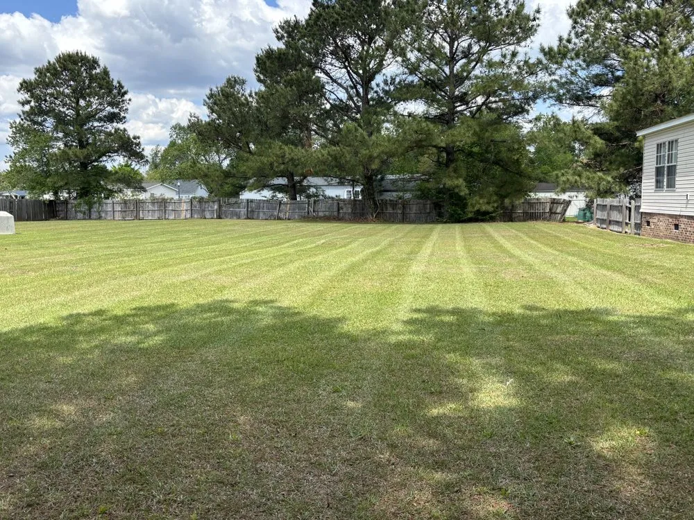 Affordable garden landscaping in Burgaw, NC - Kountry Kutz and Landscaping