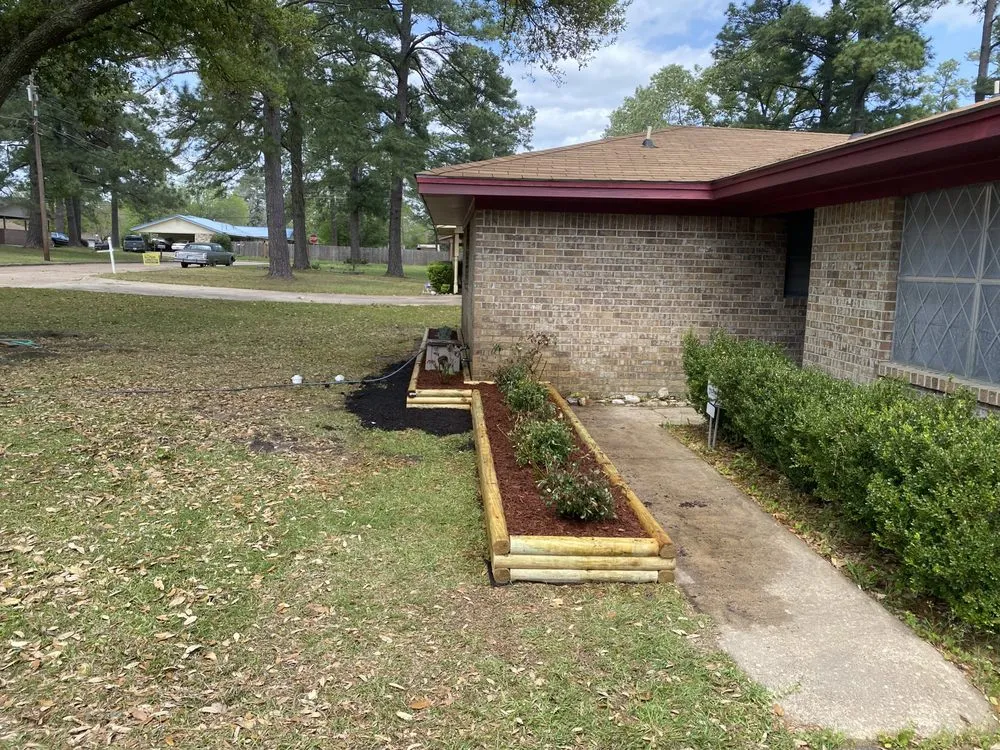 Custom residential landscaping in Huntington, TX - Kountry Kutz Lawn Services