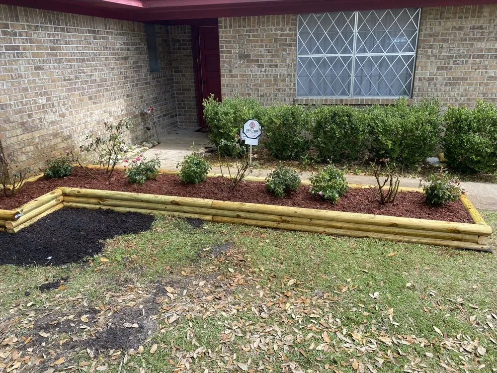 Local garden landscaping for year-round maintenance in Huntington, TX by Kountry Kutz Lawn Services