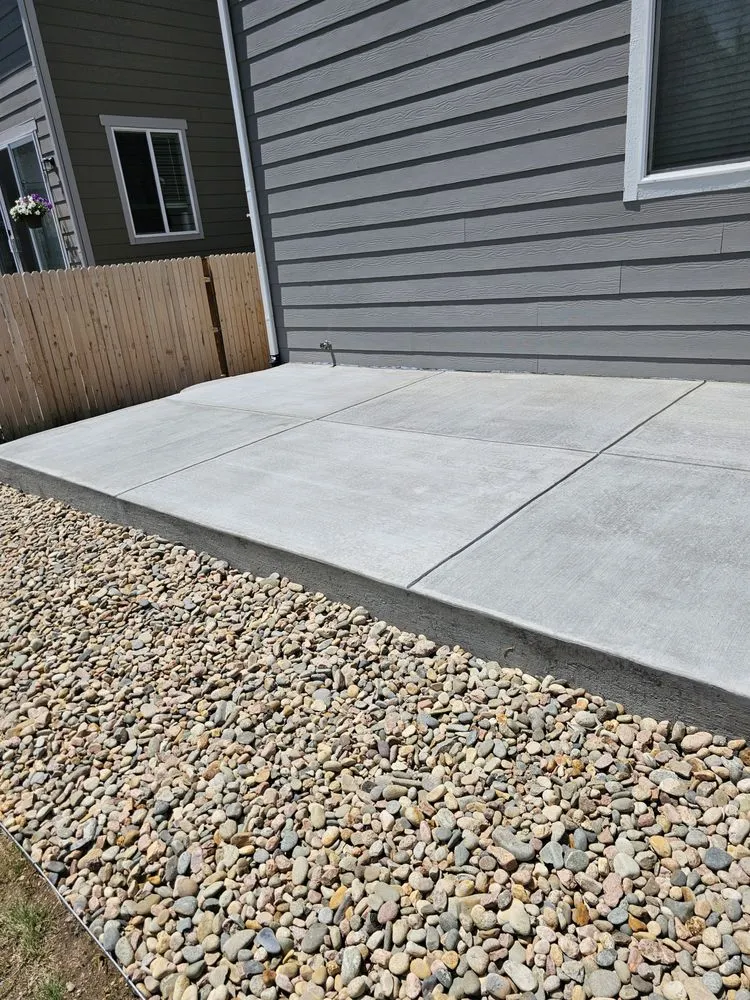 Custom garden landscaping for residential properties in Bennett, CO by Kountry Life Kustomz