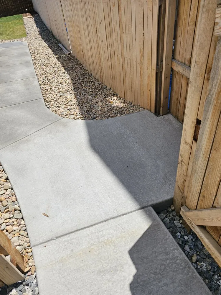 Trusted residential landscaping experts serving Bennett, CO - Kountry Life Kustomz