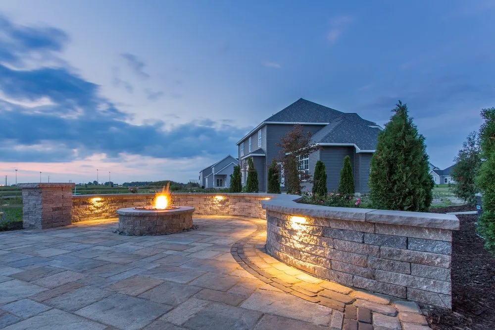 Custom outdoor landscaping in Champaign, IL - Kouski Landscape Co