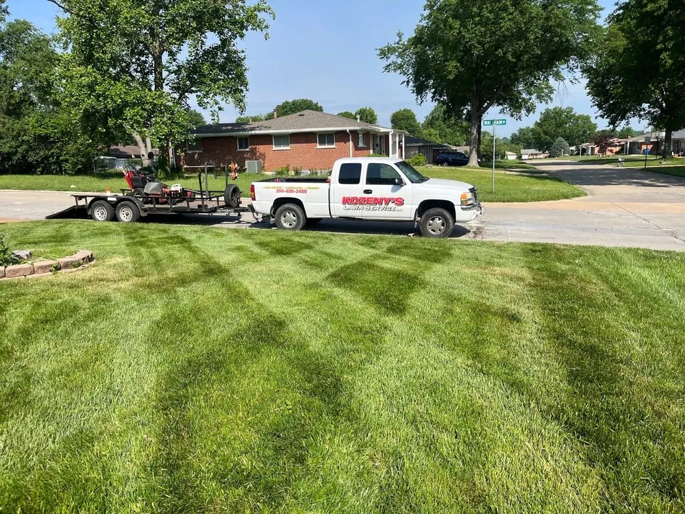 Affordable lawn care service experts serving St Louis, MO - Kozeny's Lawn Service