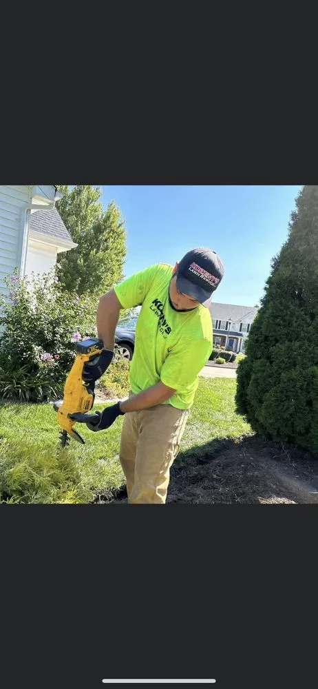 Top-rated lawn mowing service for outdoor upgrades across St Louis, MO - Kozeny's Lawn Service