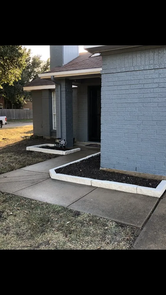 Custom garden landscaping in Fort Worth, TX by K&P Custom Landscaping