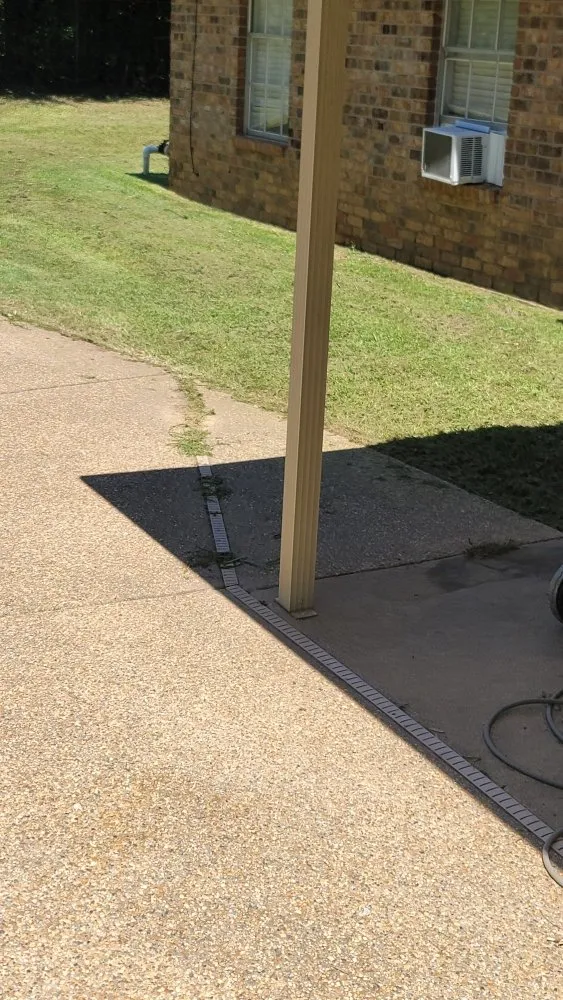 Affordable lawn mowing service for outdoor upgrades across Overton, TX - KP’s Grass & Weedeating